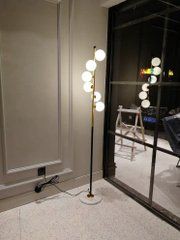 آباژور ایستاده دارای ۶ عدد حباب  کد R149.6