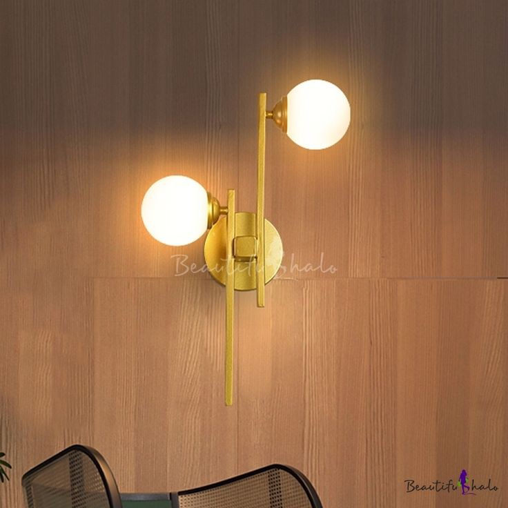 دیوارکوب دو حبابه با سرپیچ e14 کد D131.2